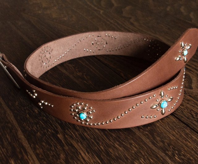 送料無料】サドルレザースタッズベルト ターコイズ/スポッツ オーダー