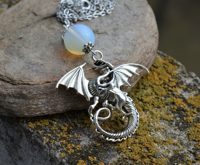 送料無料】ベラルーシ ドラゴン ネックレス オパライト シルバー