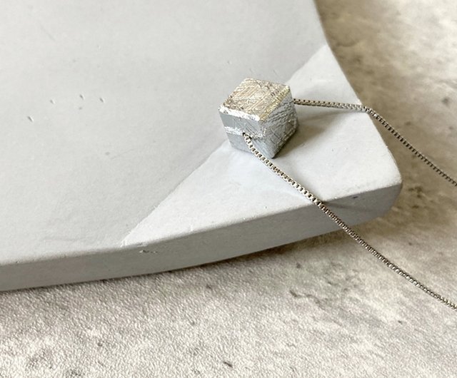 送料無料】台湾 【CUBE。ギベオン隕石ネックレス】スウェーデン産