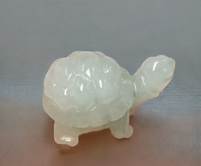 送料無料 40%OFF】台湾 【幸運・長寿】氷翡翠亀の置物 | 天然ビルマ産A