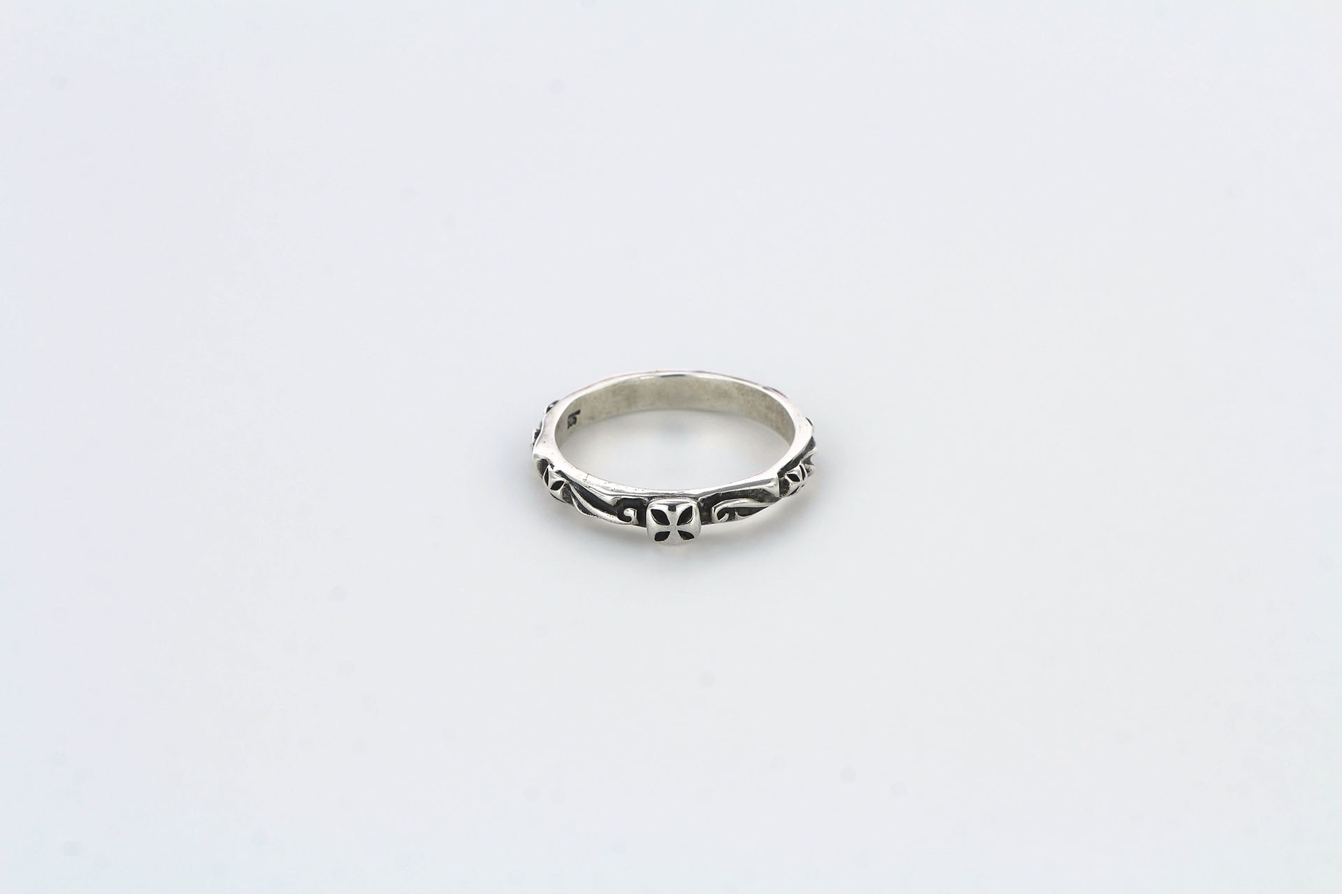 Thin Cross/R202 | PRODUCT | ビルウォールレザー×ビームス｜ Bill