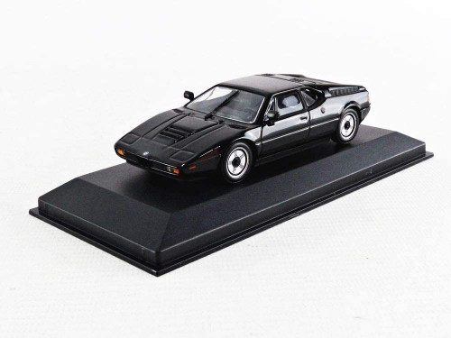 1/43 Minichamps 1979 1980 BMW M1 (E26) (Henna Red) Car Model