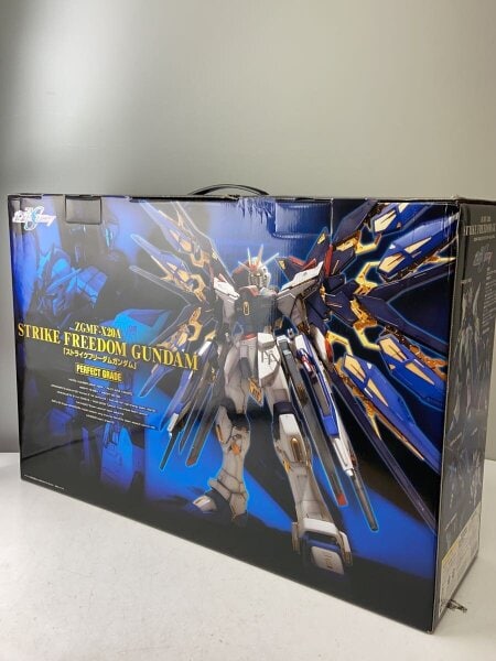 BANDAI(バンダイ) / PG 1/60 ZGMF-X20A/ストライクフリーダムガンダム