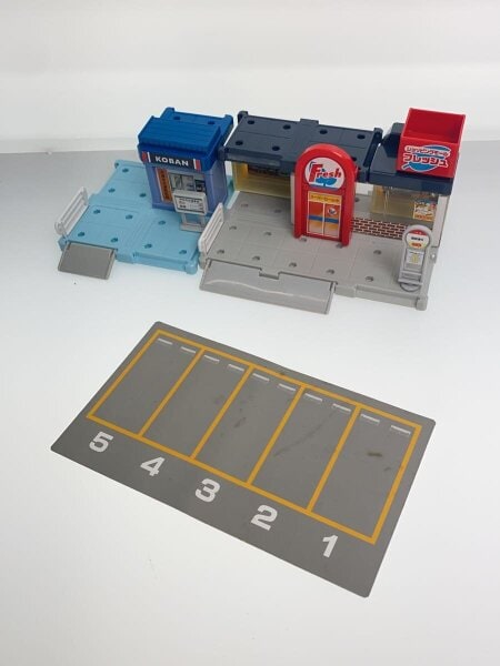 トミカタウン ビルドシティ 街をつくろう!アイデアいっぱいタウン