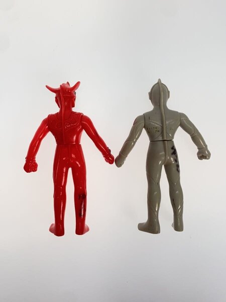 ソフビ ウルトラマン ミニソフビ 日本製5体セット 名入り | 中古トイ