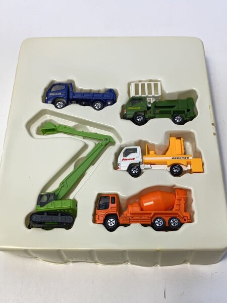 TAKARA TOMY(タカラトミー) / トミカ/メガトンダンプとあそぼう/建設