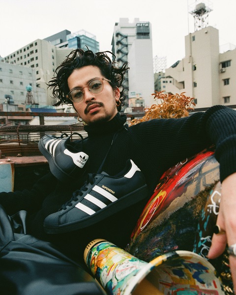 常田大希（King Gnu／millennium parade／PERIMETRON）、「adidas