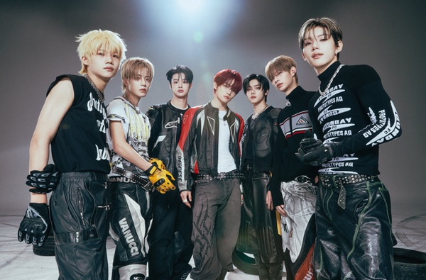 CLOSE YOUR EYES 3rd mini Album＜blackout＞発売記念特典会開催決定