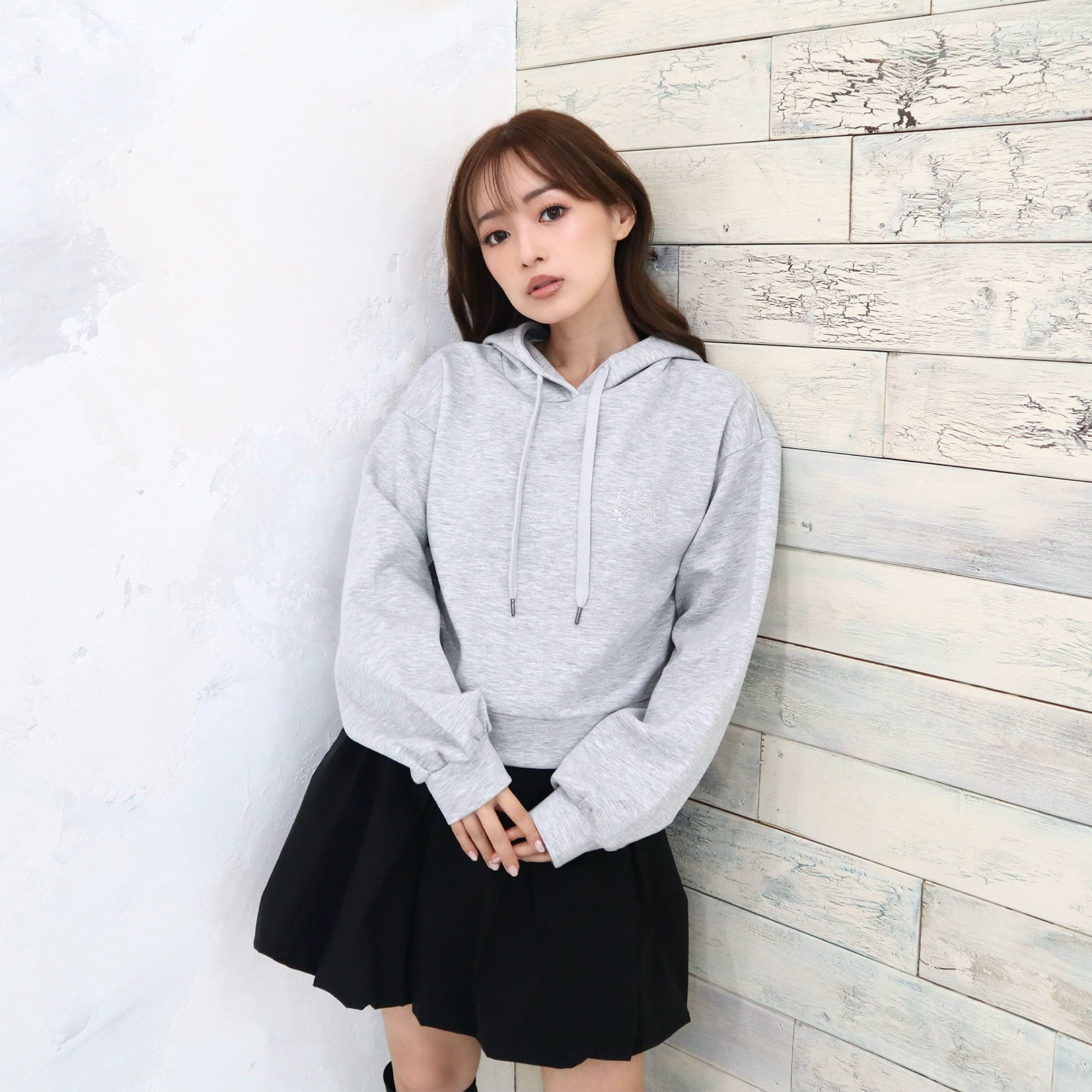 ラインストーンロゴパーカー｜REVIVAL LOGO LINE｜CECIL McBEE(セシル