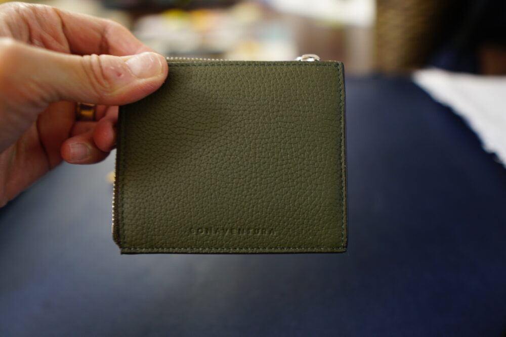 ボナベンチュラ L字ジップ ウォレットは美しいレザーとミニマム