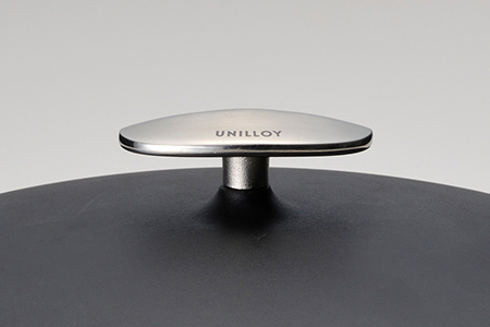 ユニロイ ホーロー鍋 20cmくろがね IH対応 鋳物 鍋 燕三条 日本