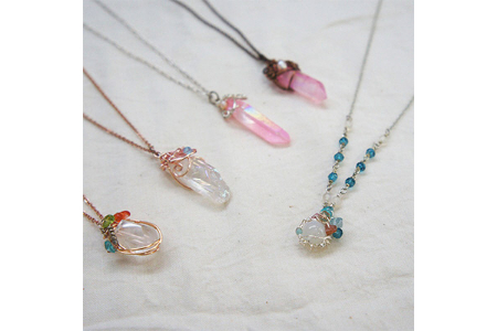 彩りハンドメイド天然石アクセサリーよくばり5点(イヤリング3点