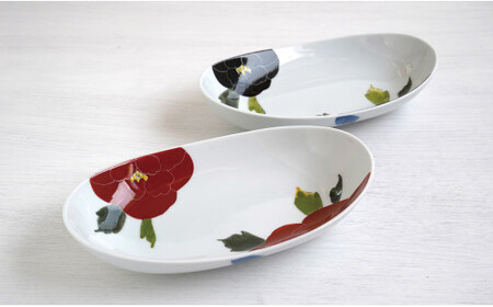 有田焼 泰山 赤牡丹・黒牡丹 楕円カレー皿2枚セット A40-219 | 佐賀県