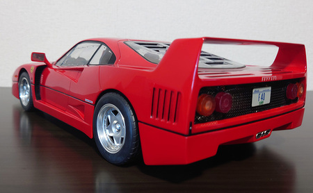 プラモデル モノグラム 1/12 フェラーリF40 POOH'S MODELING WORKS