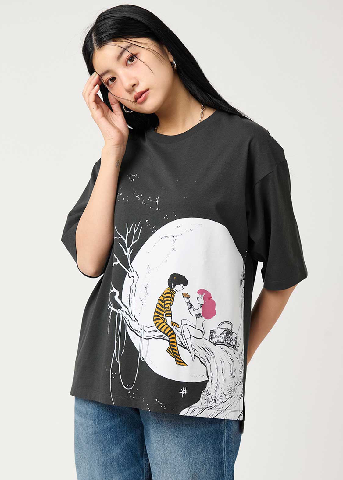 レイさん、あーん！｜ビッグシルエットTシャツ｜ユニセックス
