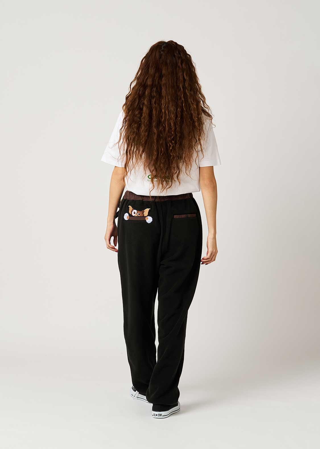 ギズモ ルッキング｜フリースパンツ｜ユニセックス｜グラニフ(graniph