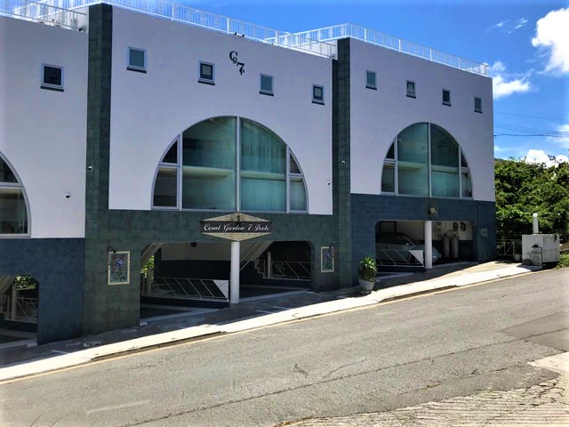 コーラルガーデン – 読谷村長浜のコーラルガーデンセブンプールス