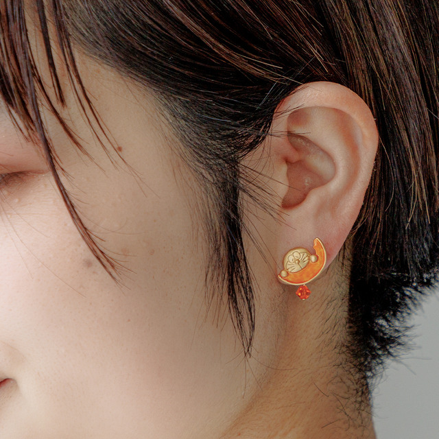 ドラえもん」どこでもドアやスモールライトがアクセサリーに♪“ひみつ