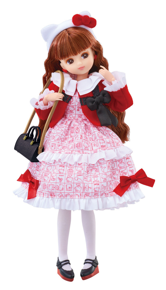 サンリオ」リカちゃんがハローキティ誕生50周年をお祝い♪ 特別仕様の