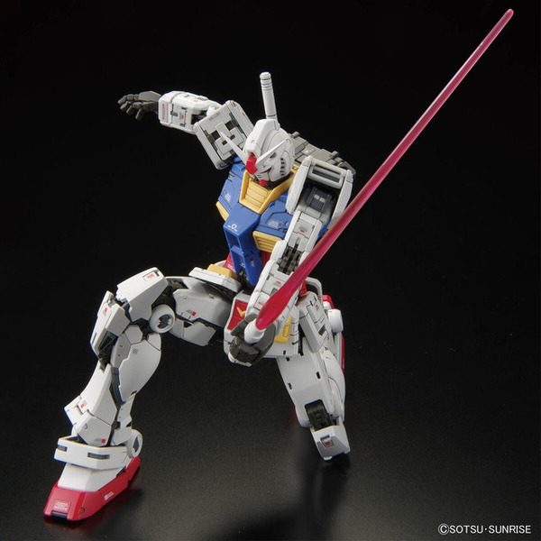 ガンダム」ガンプラRG最新 RX-78-2から「逆シャア」νガンダム