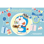 ドラえもん」バースデイグッズ登場！ 今年は王冠を被ってどら焼きを手