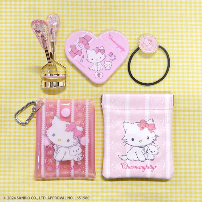 チャーミーキティ」20周年を記念した平成レトロなコラボアイテムが