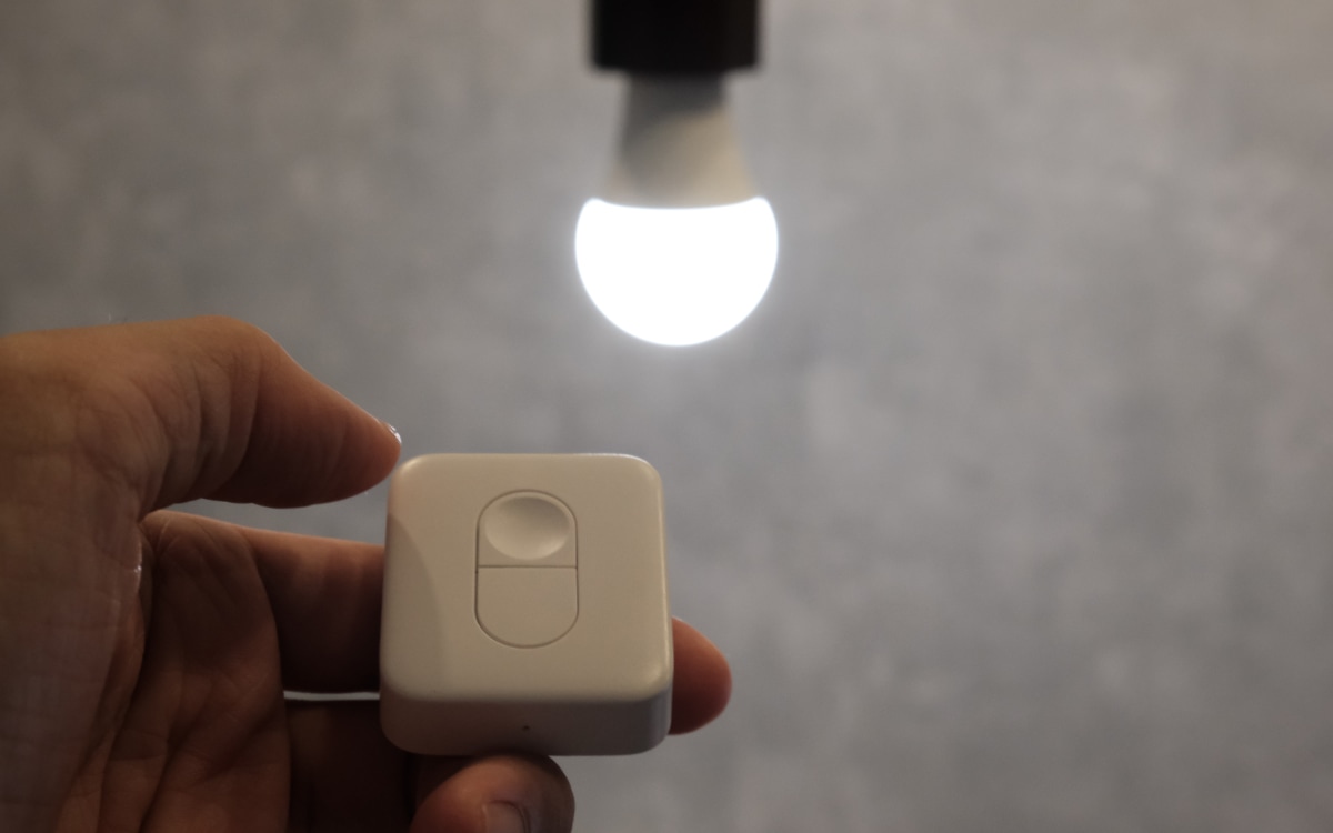 SwitchBotスマート電球 レビュー｜シリーズ間連携が魅力のフルカラー