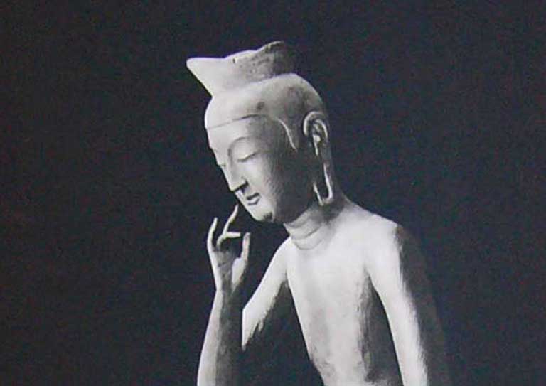 国宝仏像】弥勒菩薩半跏思惟像（宝冠弥勒）【広隆寺】の解説と写真