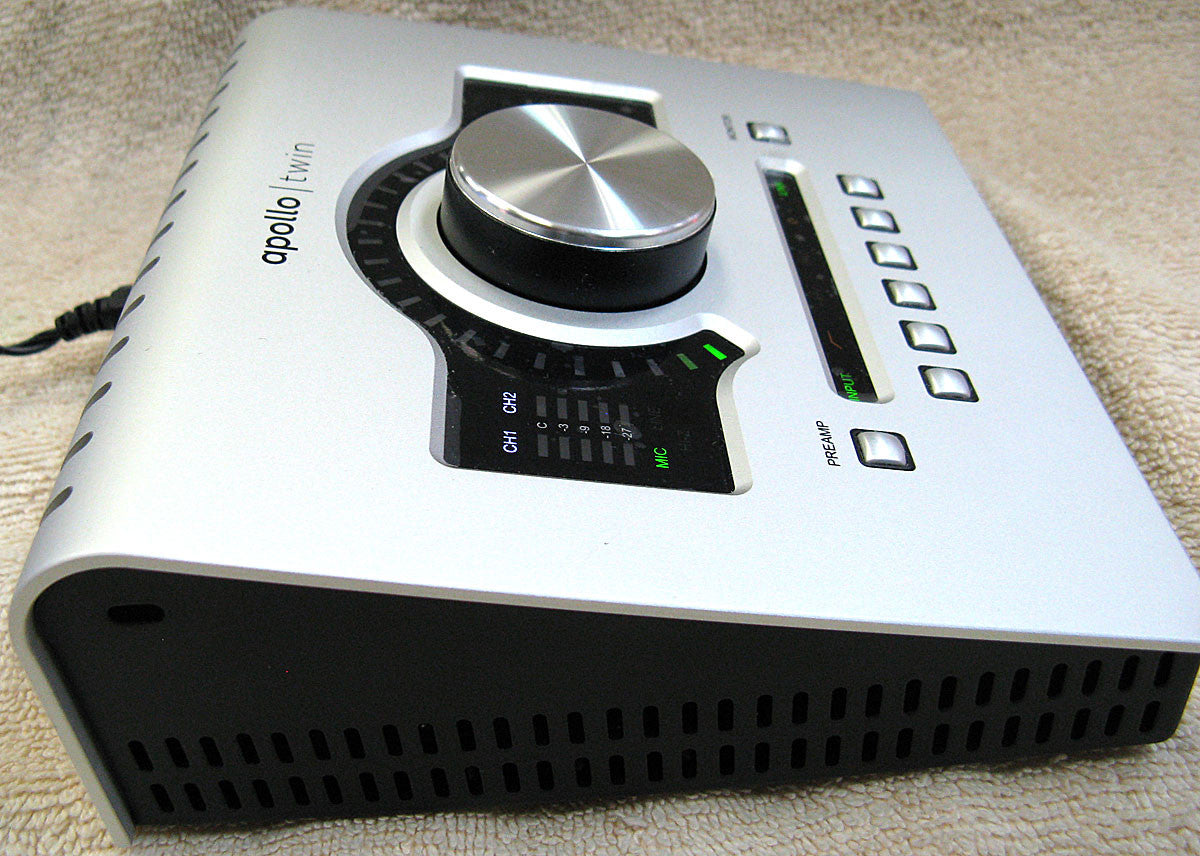 Universal Audio Apollo Twin Solo Interface | Chicago Pawners