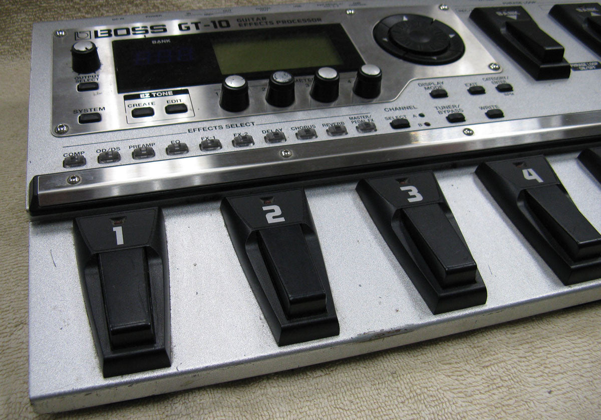 Boss GT-10 Guitar Effects Processor | Chicago Pawners & Jewelers