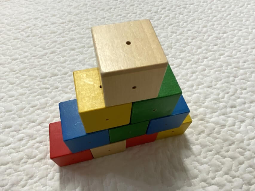 SINA社（ジーナ社）のベビーキューブのレビュー！愛子さまも愛用され