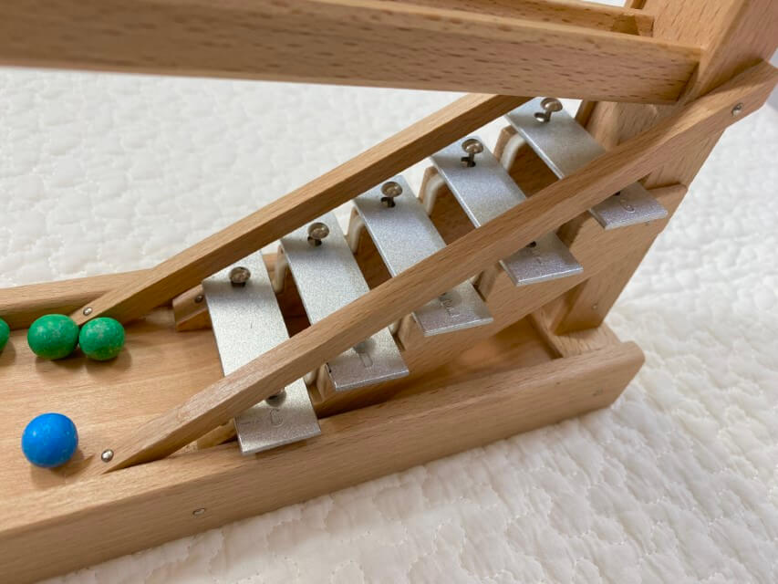 ベック社（BECK）のシロフォン付き玉の塔は大人も魅了する癒しの