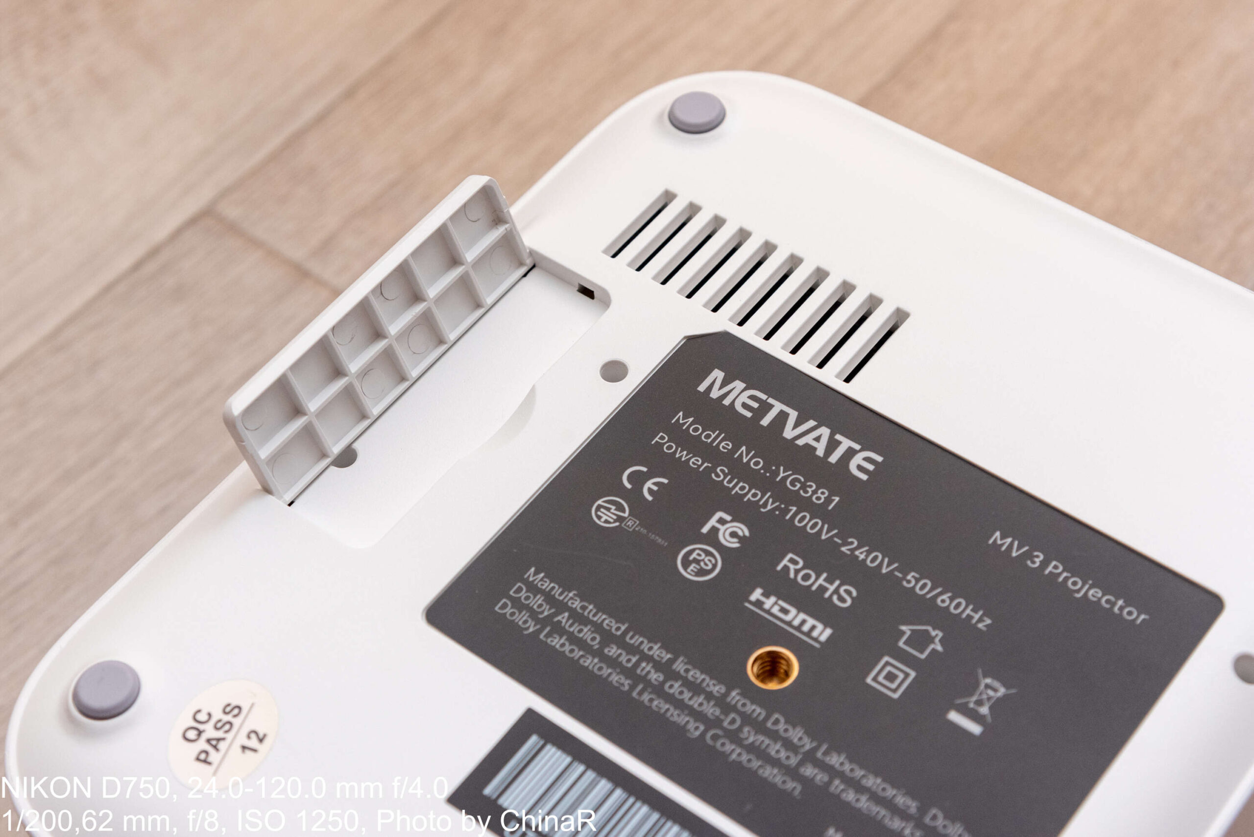 MetVate MV3】2万円以下でもNetflixにAmazonプライム・ビデオに標準