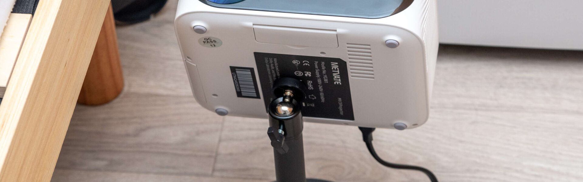 MetVate MV3】2万円以下でもNetflixにAmazonプライム・ビデオに標準