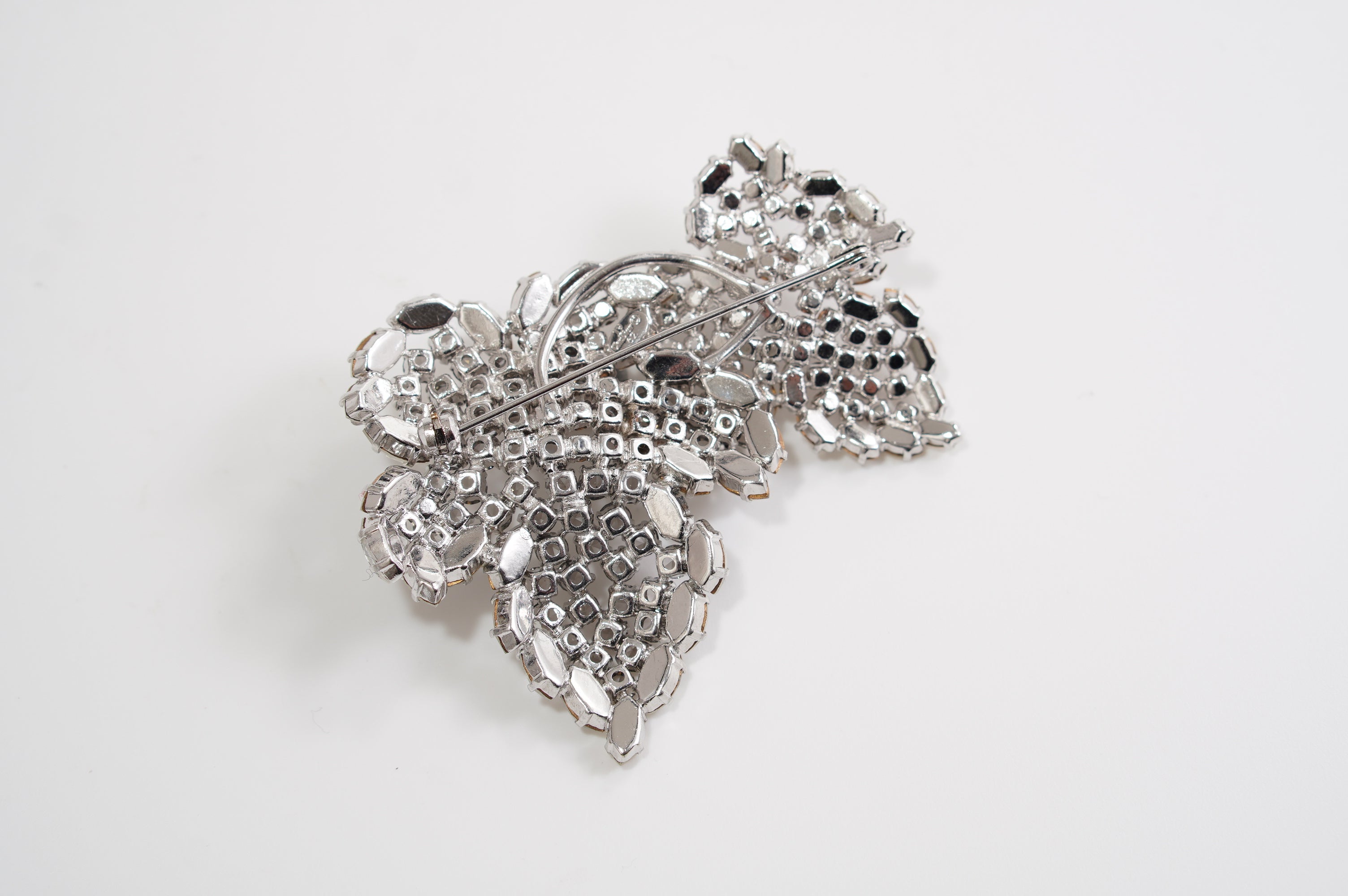 Dior（ディオール）ブローチ／ヴィンテージ・コスチュームジュエリー