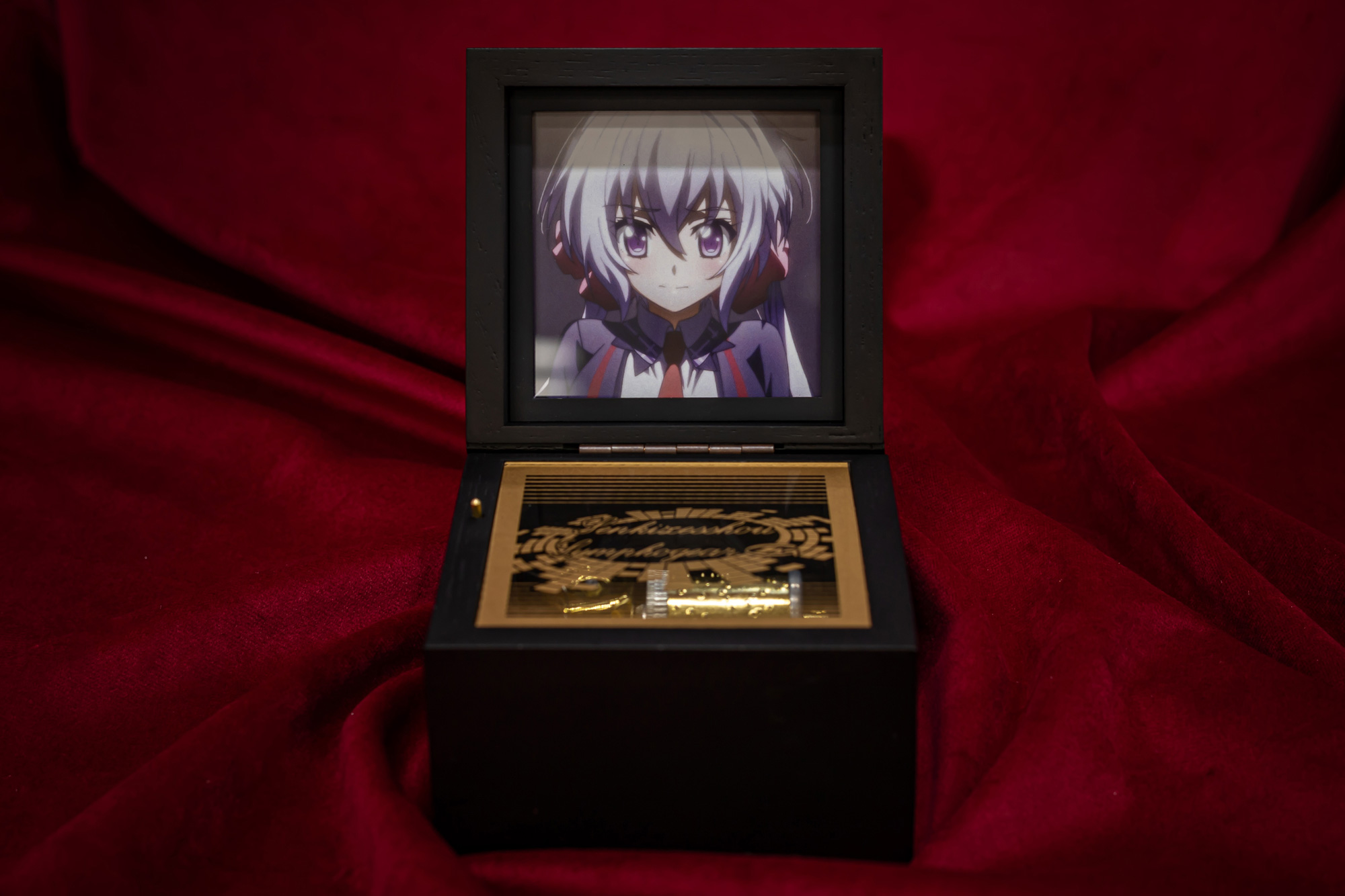 戦姫絶唱シンフォギアG「オルゴール 教室モノクロームVer.」｜中外