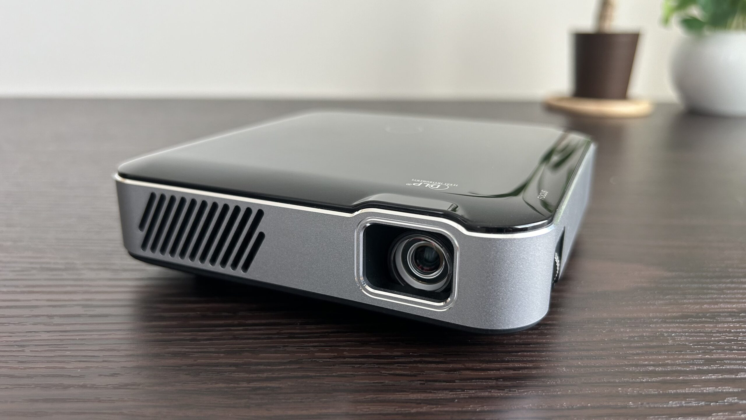 薄型モバイル機の最上位】カベーニプロ2を徹底レビュー【薄い、軽い