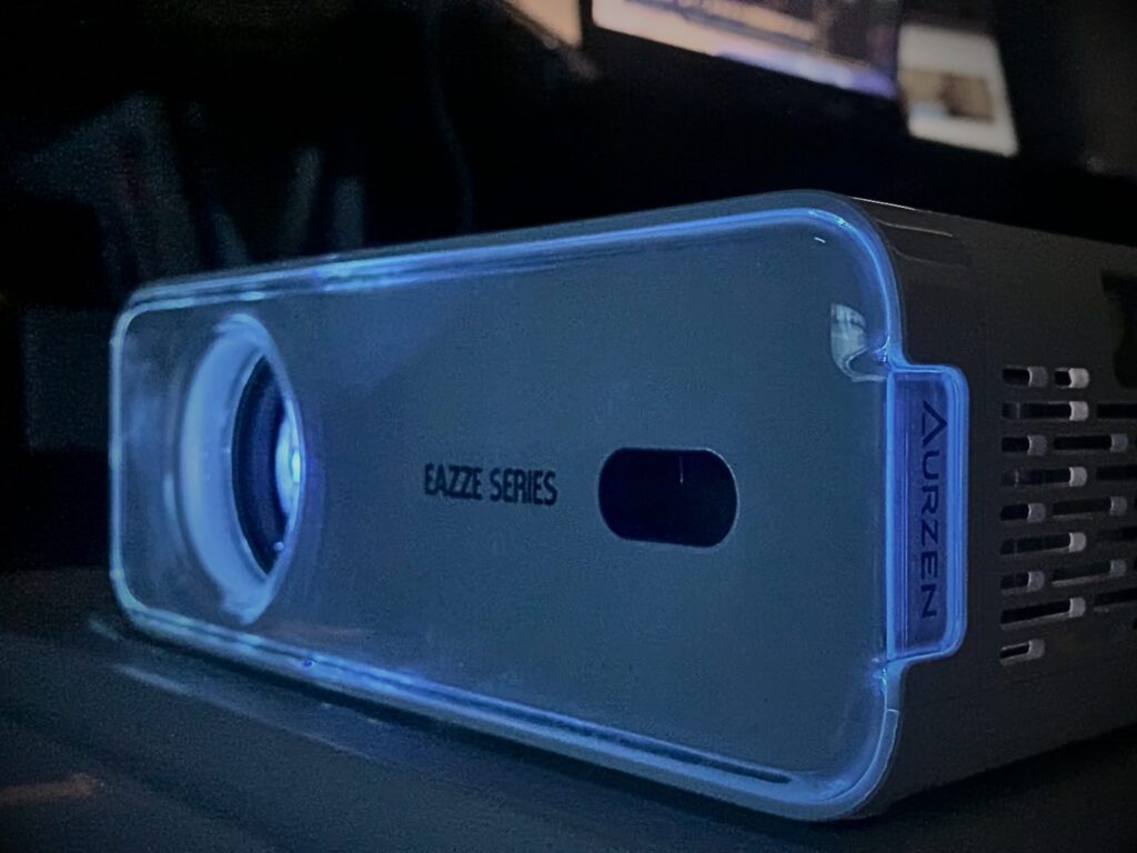 新時代の格安機】Aurzen D1プロジェクターを徹底レビュー【フルHD・OS