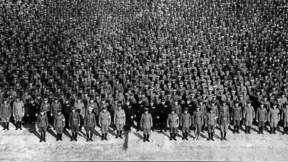 天皇と軍隊 | 横浜シネマリン