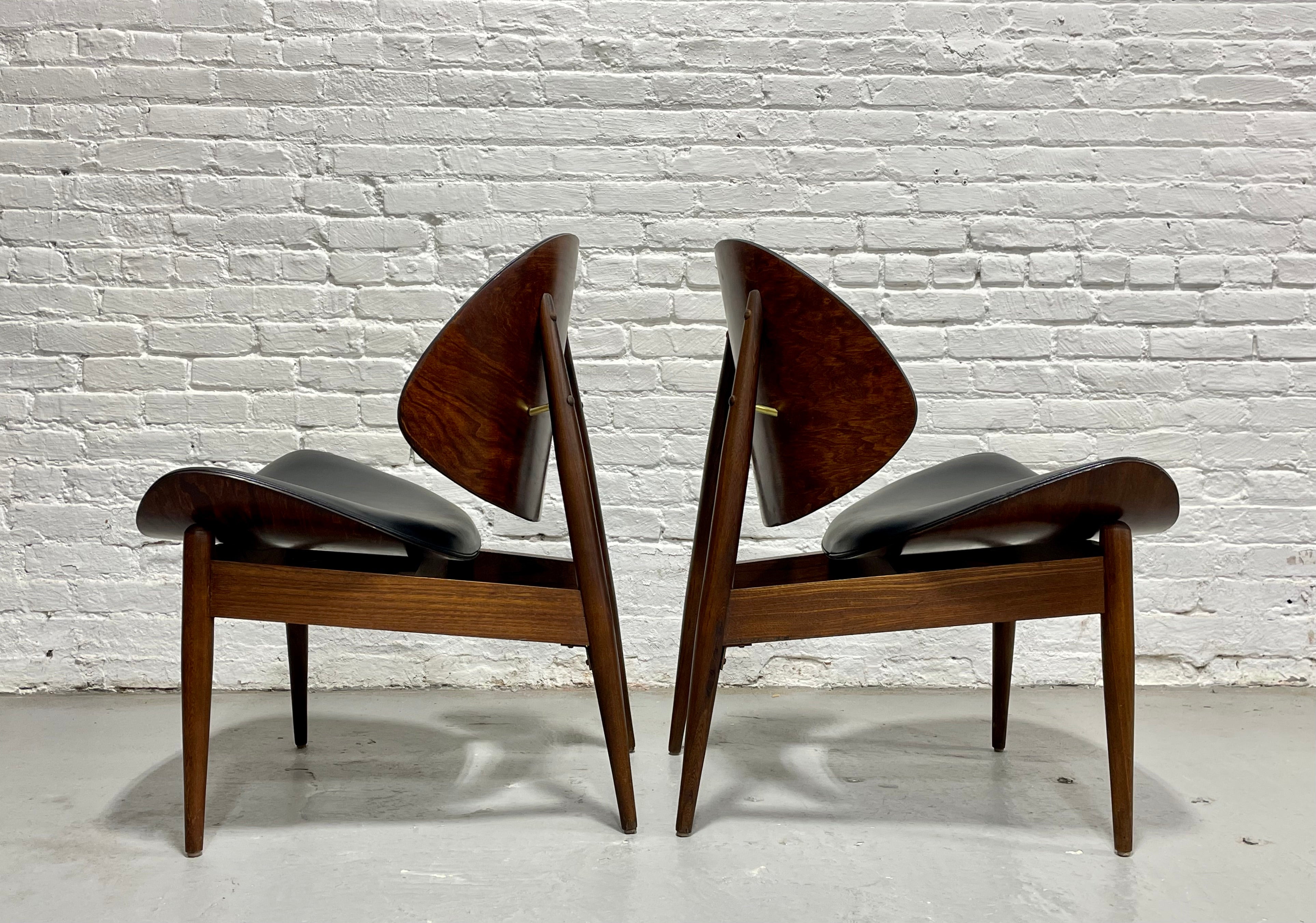 Pair - Mid Century Modern CLAM CHAIRS by KODAWOOD, c. 1960s – Circa60