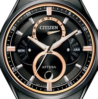 シチズン アテッサ』トリプルカレンダーとムーンフェイズを搭載 奥行き
