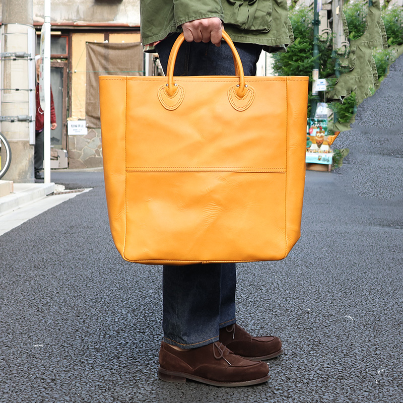 Bark Outsiders “OLD CARRY TOTE ベジタブルタンニン鞣し ” BROWN