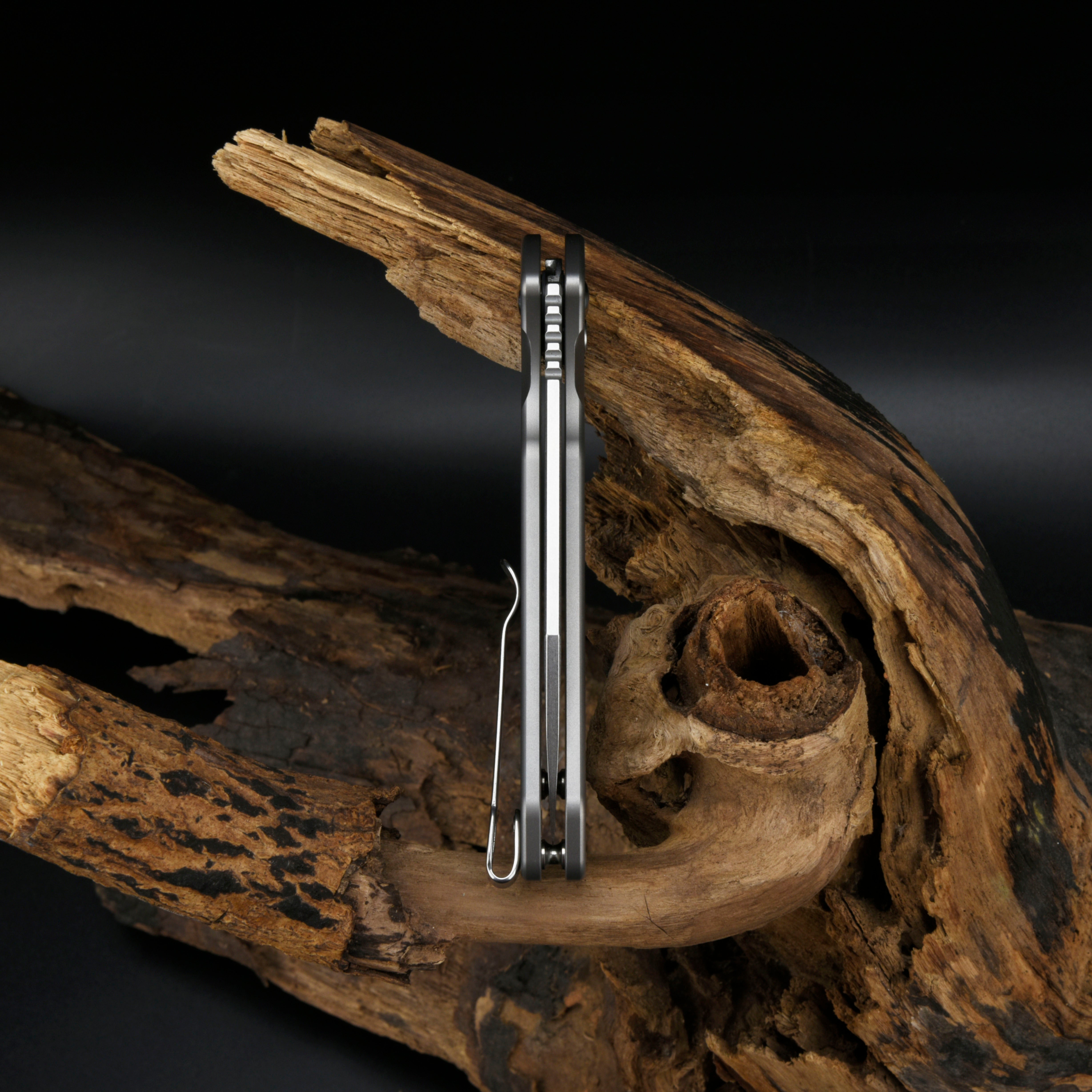 CJRB Pyrite Wharncliffe J1925A AR-RPM9 Steel Blade Titanium Handle