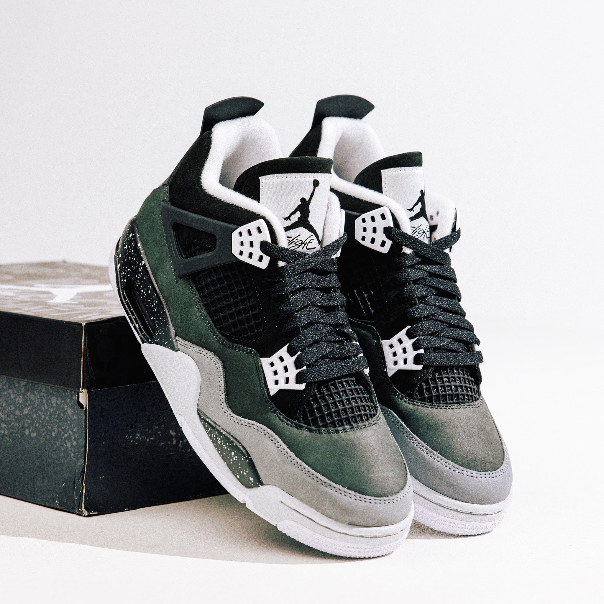 Jordan 4 Retro Fear (2024) – Common Hype
