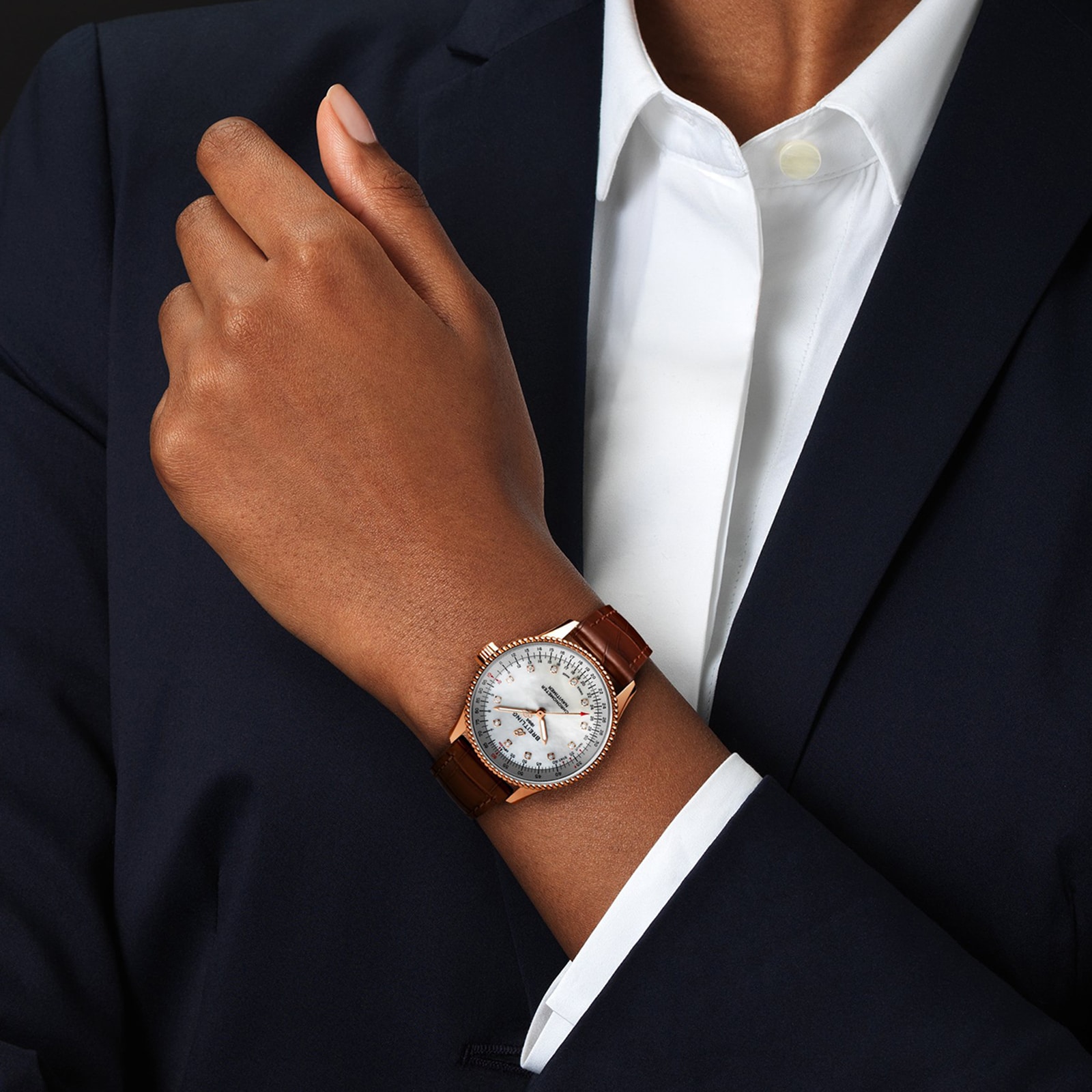 Breitling Navitimer Automatic 35 18k Red Gold - Mother of Pearl