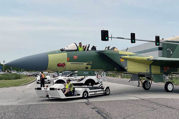 製造再開できそう？ 米空軍向けF-15EX「イーグルII」戦闘機 ようやく3