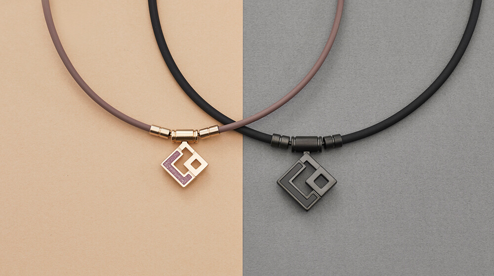 医療機器「コラントッテ TAO ネックレス スリム AURA mini」に女性に