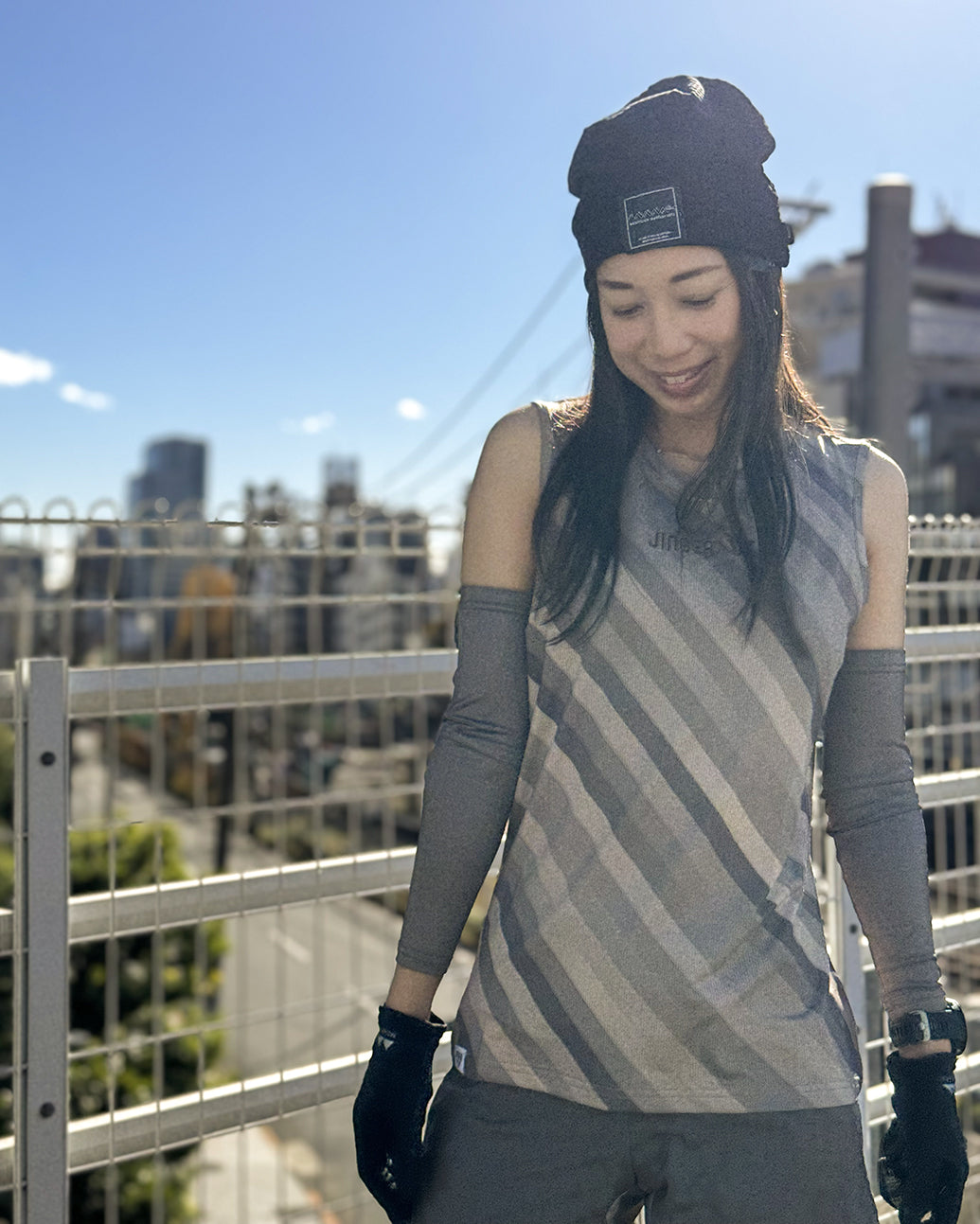 ユニセックス マルチポケット付きランニングパンツ【J-2040/BRN