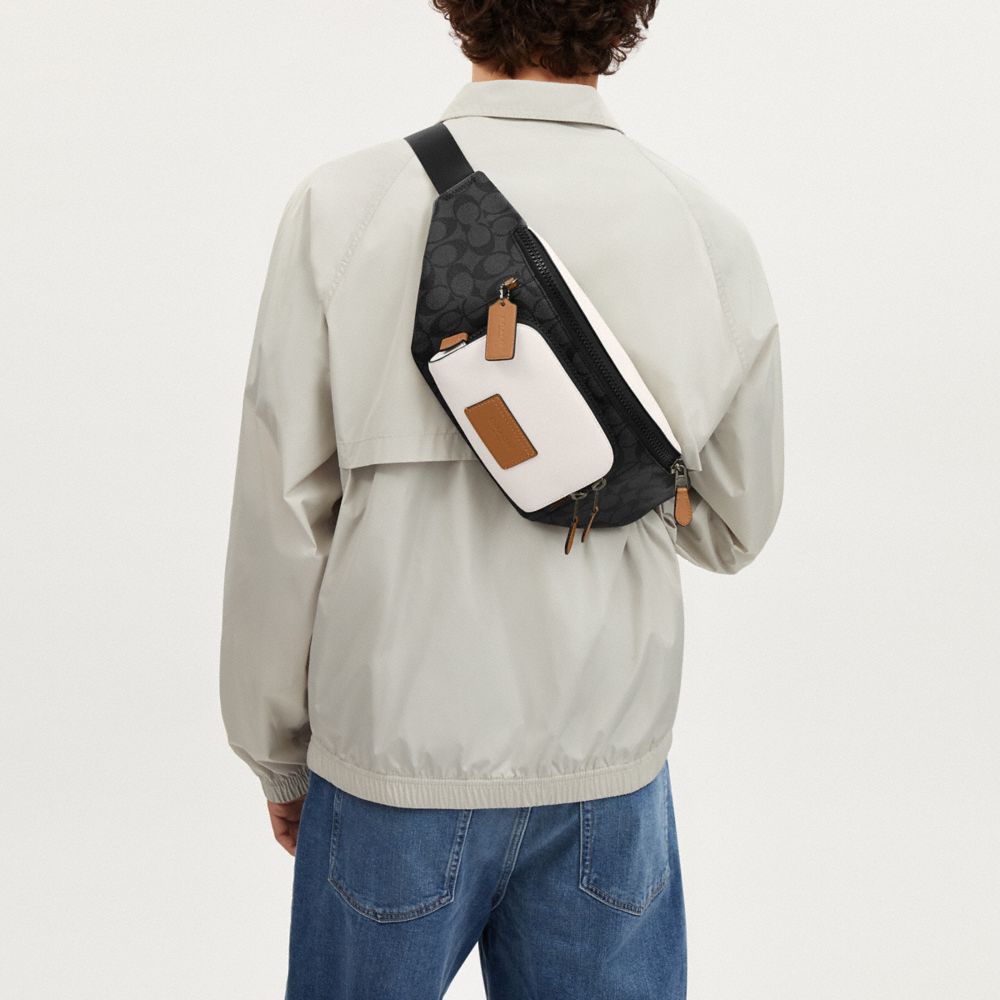 松茸】コーチ レーサー ベルトバッグ シグネチャー カラーブロック