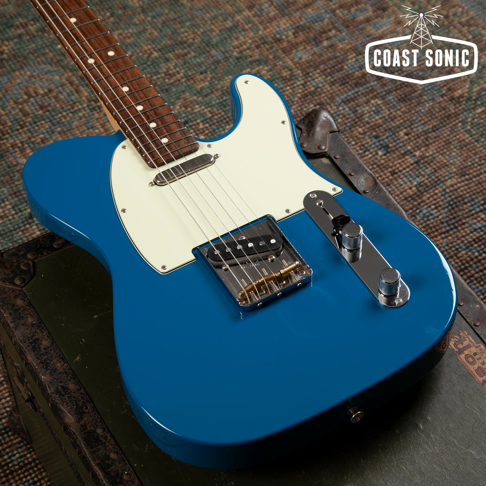 2021 Fender Hybrid II 60's Telecaster Made in Japan - Forest Blue